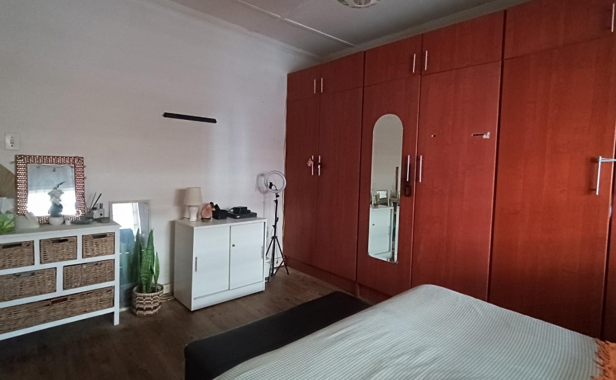 3 Bedroom Property for Sale in Brooklyn Western Cape